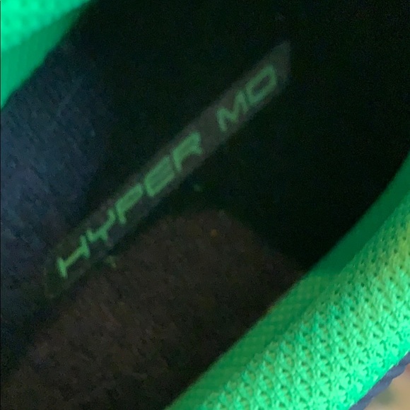 ASICS track shoes - Picture 5 of 6